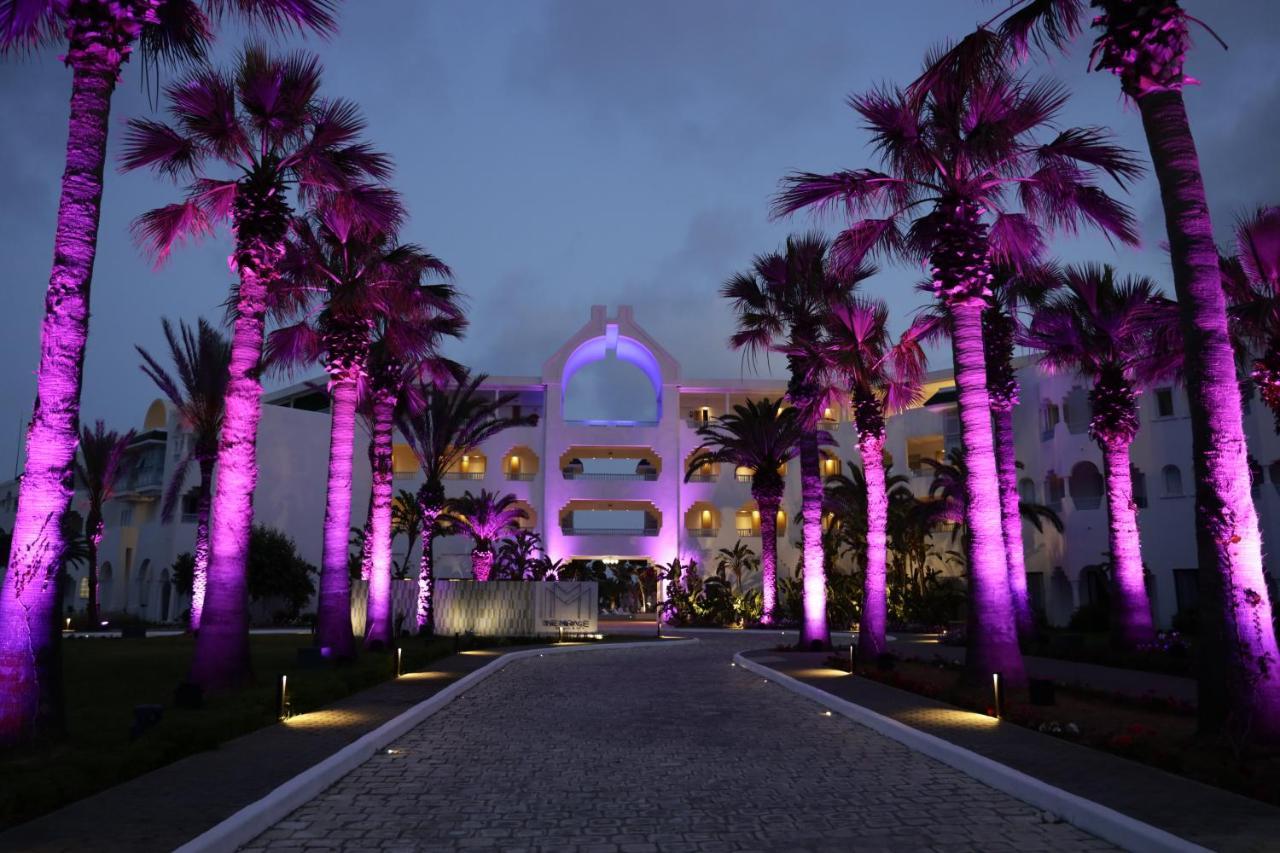 The Mirage Resort & Spa Hammamet Exterior foto The resort at night
