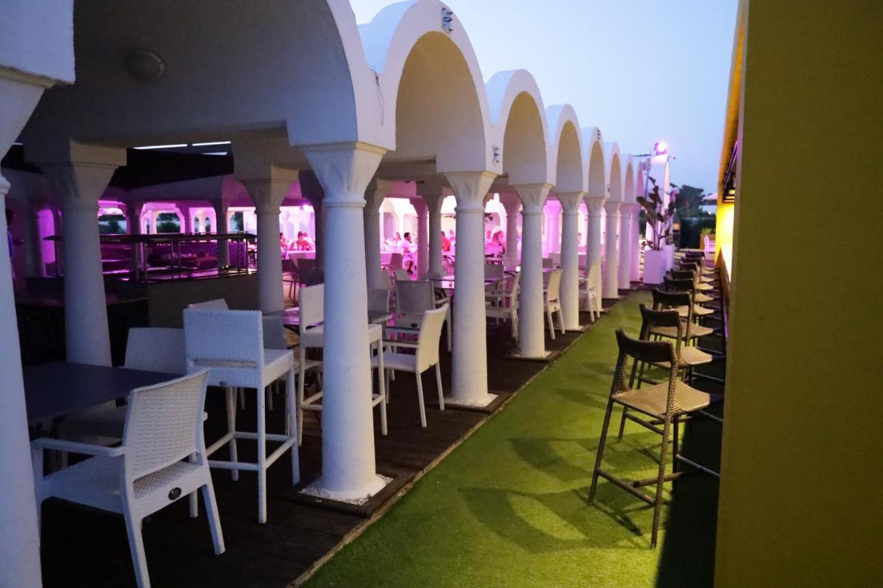 The Mirage Resort & Spa Hammamet Exterior foto The roof terrace at the hotel